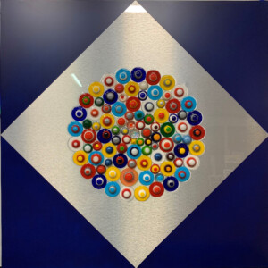 ciclo i festosi, cm 100x100, semisfere e cerchietti in resina su tavola, 2019