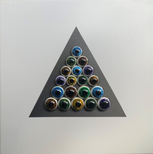 ciclo delle sfere, cm 70x70, resine e dibond, su tavola, 2020