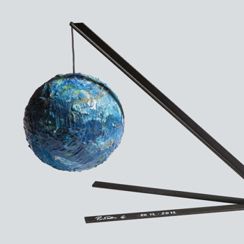 2012, ferro, stucchi, terre rare luminescenti, resine, cm 50 x 70 Ø 25 Tiamat prototipo